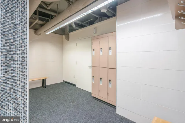 $2,295 | 200 Locust Street, Unit 27FN, Philadelphia, PA 19106