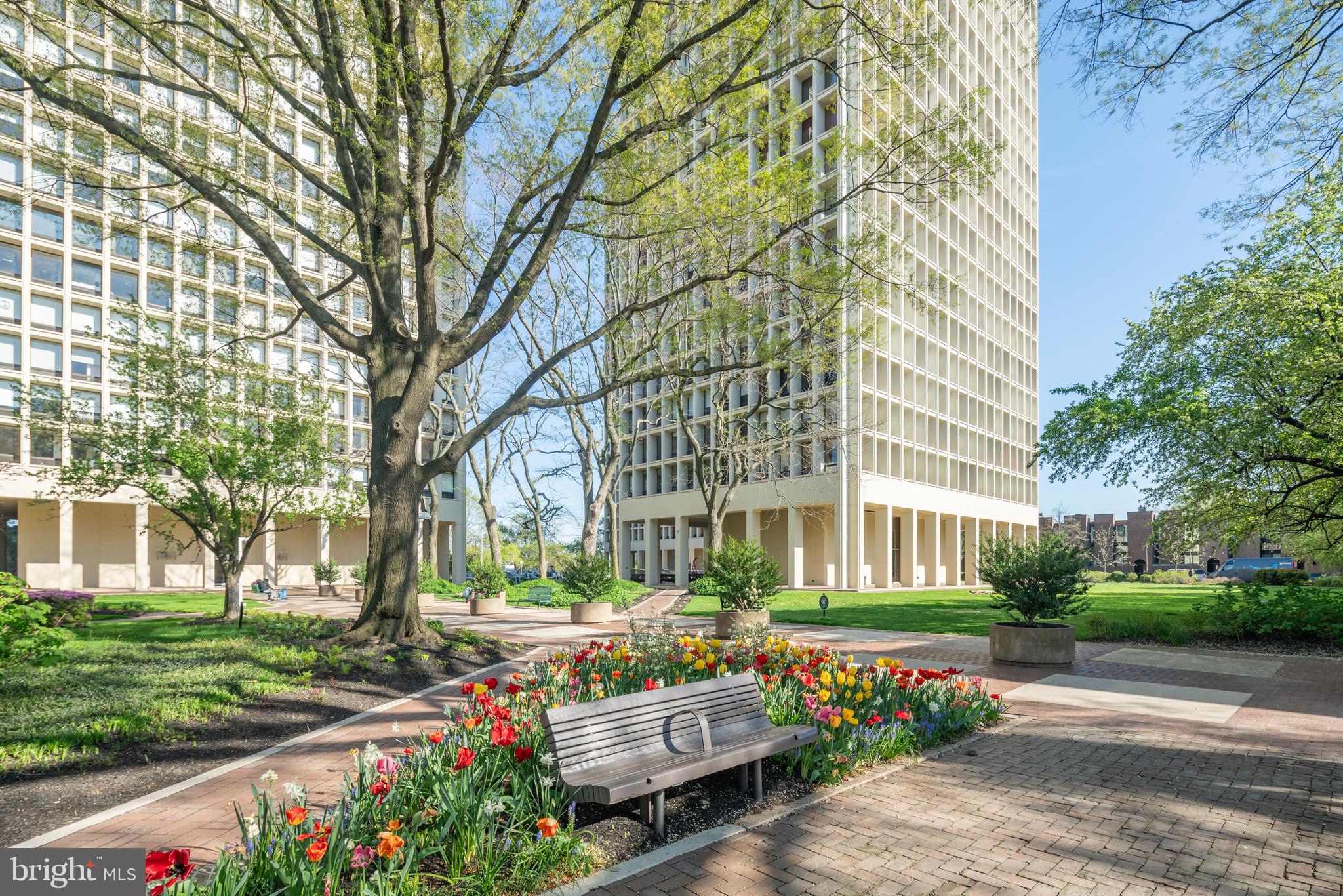 200 Locust Street, Unit 27FN Philadelphia, PA 19106 - Photo 31 of 48 a front view of a building with a garden