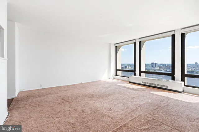 $2,295 | 200 Locust Street, Unit 27FN, Philadelphia, PA 19106