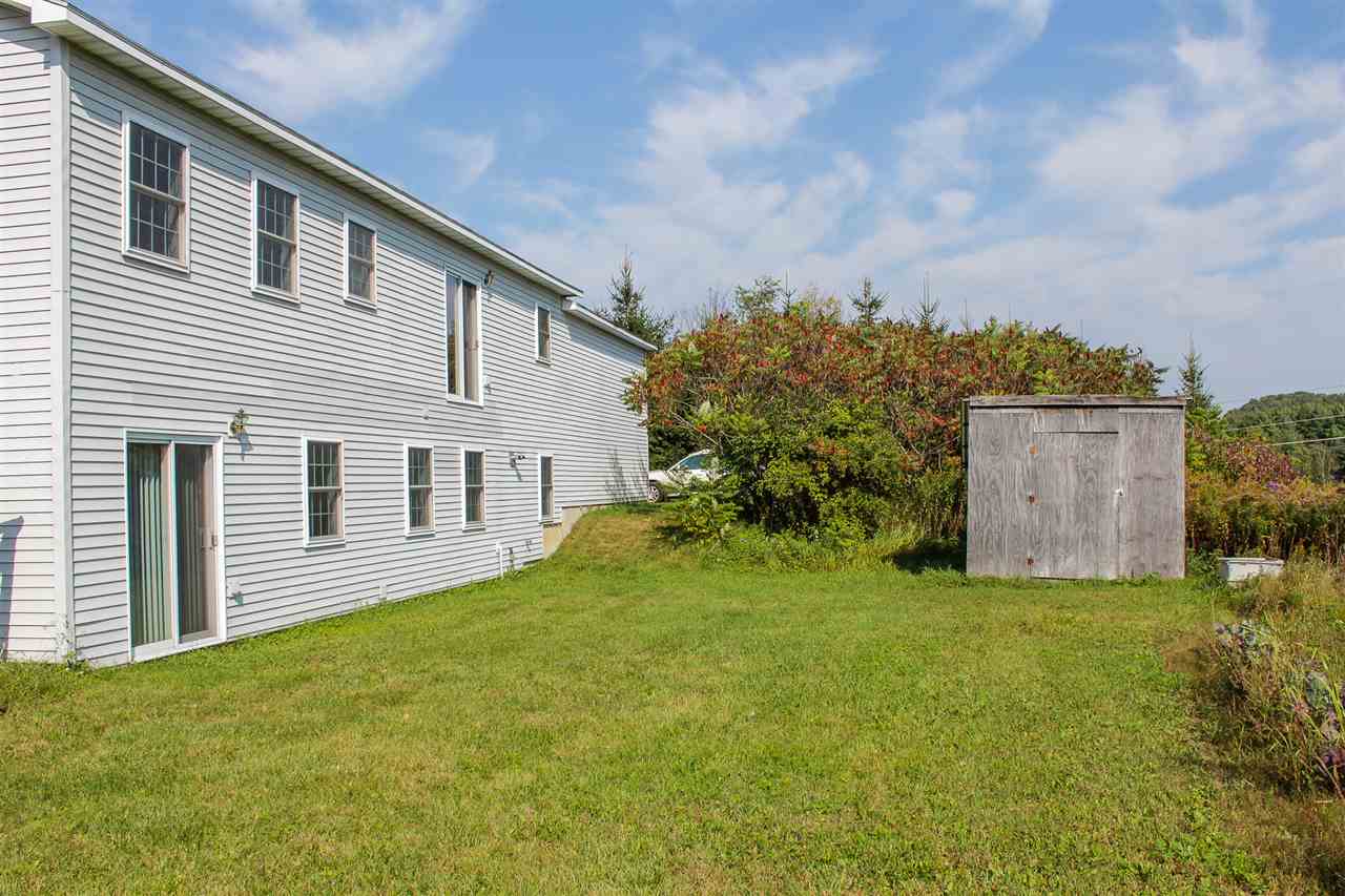 949 Lake Road Milton, VT 05468 - Photo 5 of 31