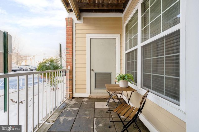 $500,100 | 8183 Carnegie Hall Court, Unit 107, Vienna, VA 22180