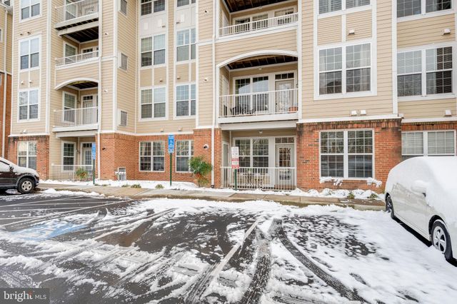 $500,100 | 8183 Carnegie Hall Court, Unit 107, Vienna, VA 22180