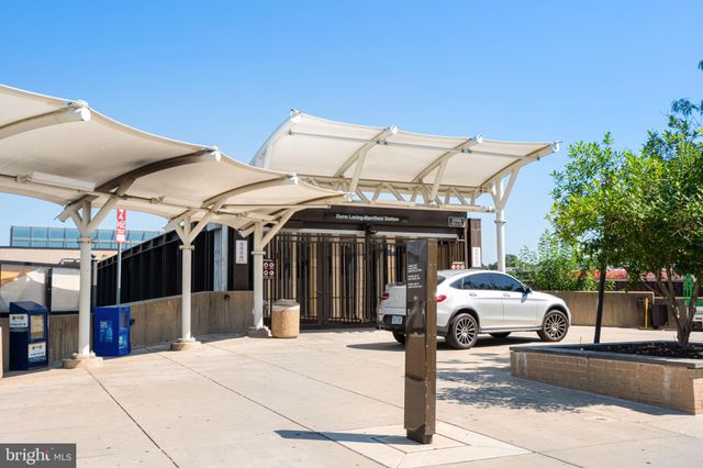 $500,100 | 8183 Carnegie Hall Court, Unit 107, Vienna, VA 22180