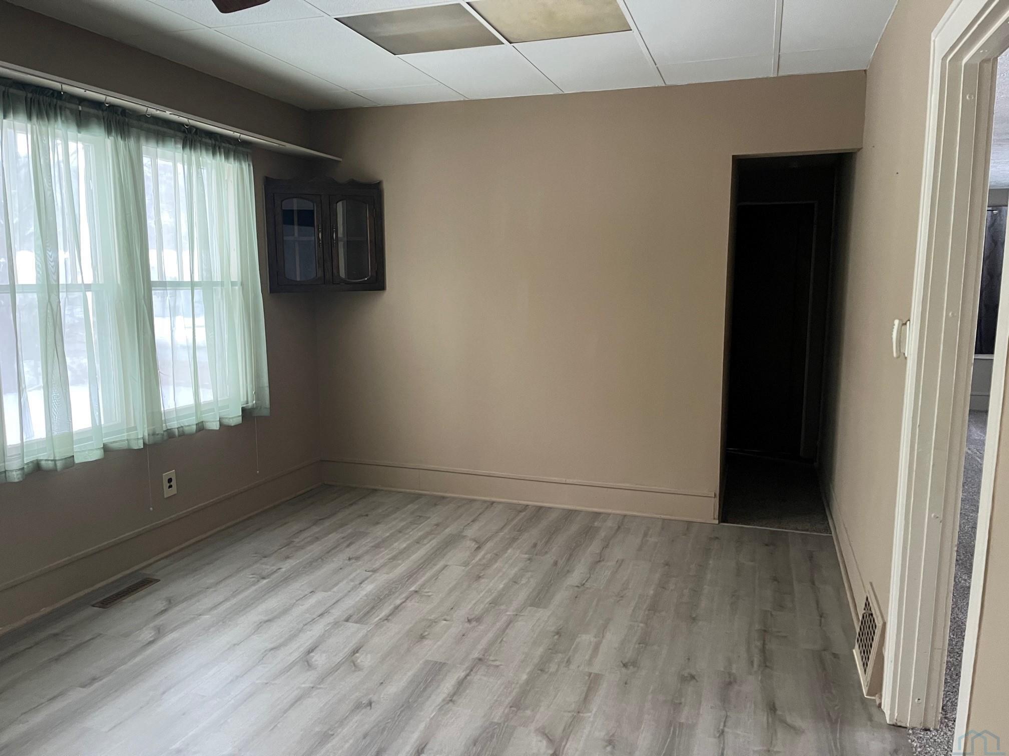 2727 Military Road Sioux City, IA 51103 - Photo 6 of 15 Gallery Image 6