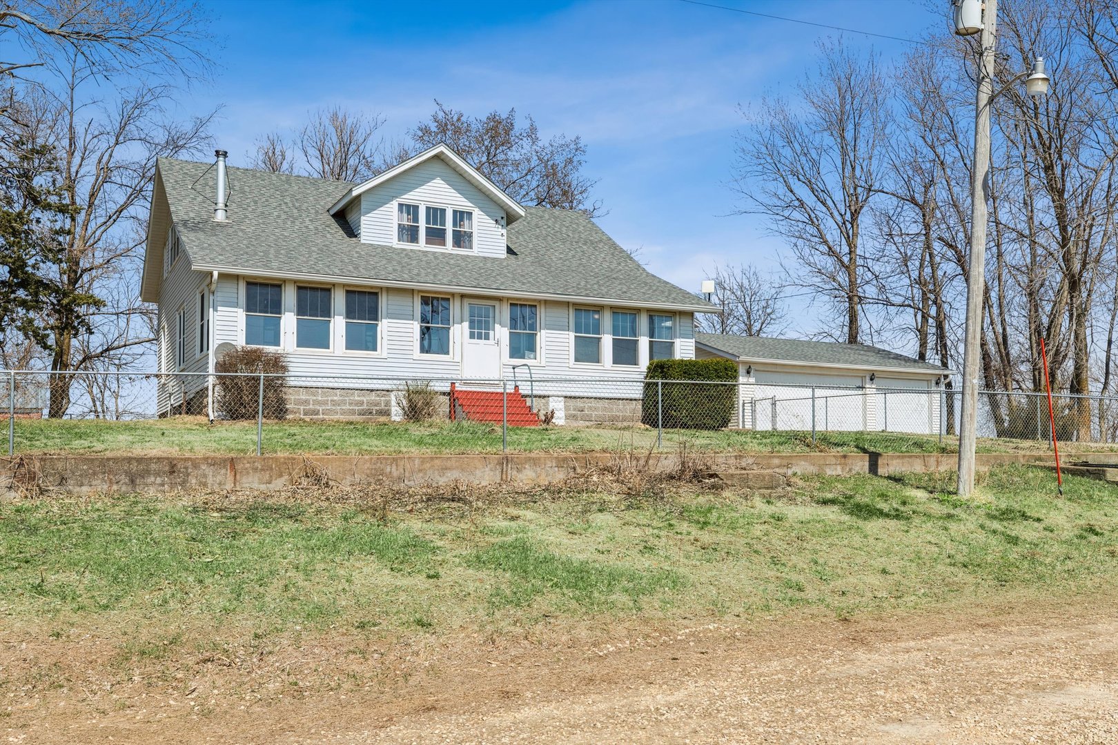 266 Hoover Highway Lowden, IA 52255 - Photo 15 of 50