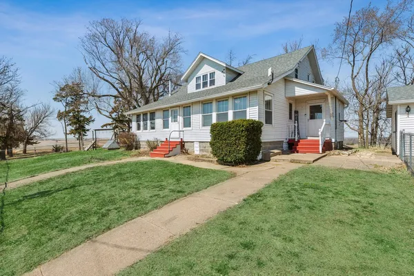 $415,000 | 266 Hoover Highway, Lowden, IA 52255