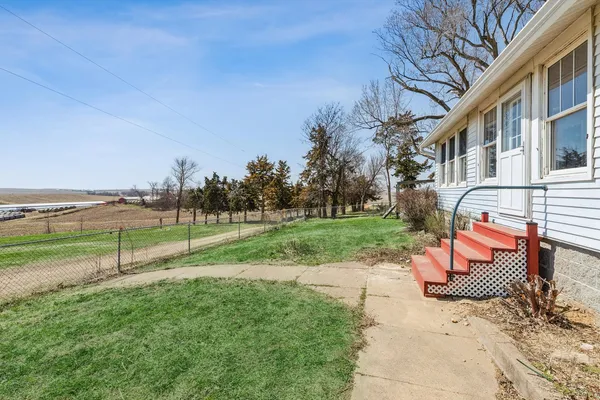 $415,000 | 266 Hoover Highway, Lowden, IA 52255