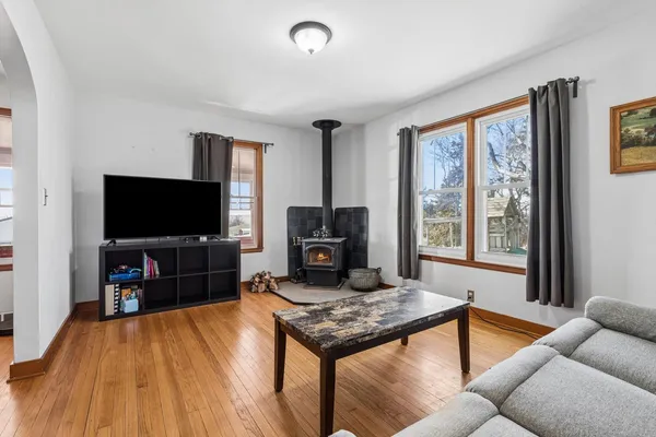 $415,000 | 266 Hoover Highway, Lowden, IA 52255