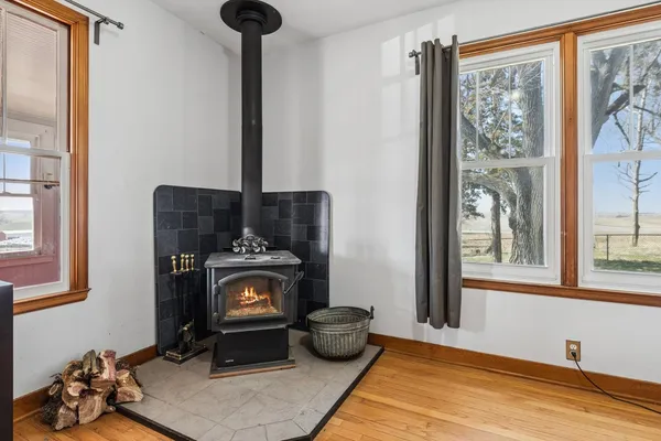 $415,000 | 266 Hoover Highway, Lowden, IA 52255