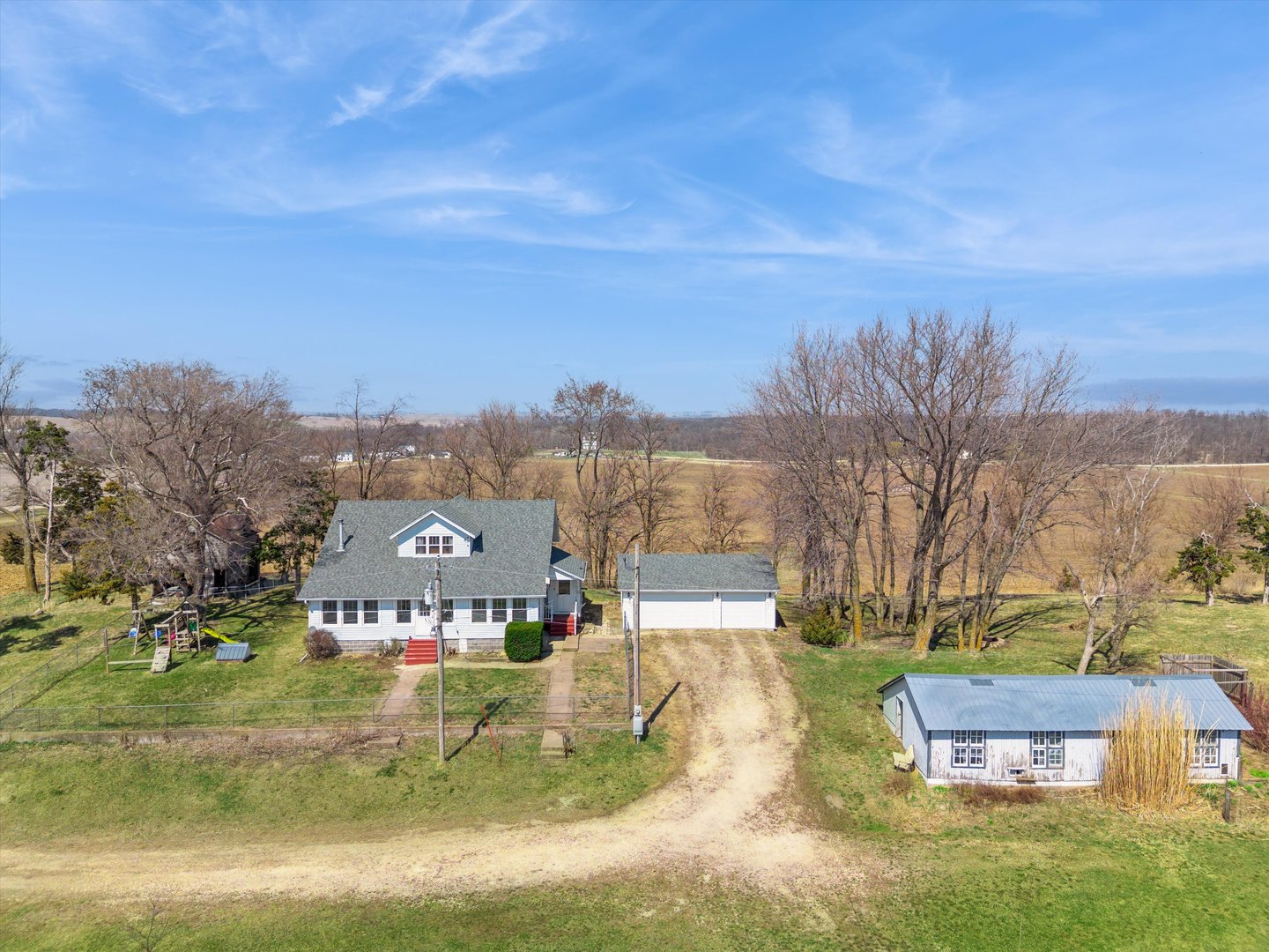 266 Hoover Highway Lowden, IA 52255 - Photo 5 of 50