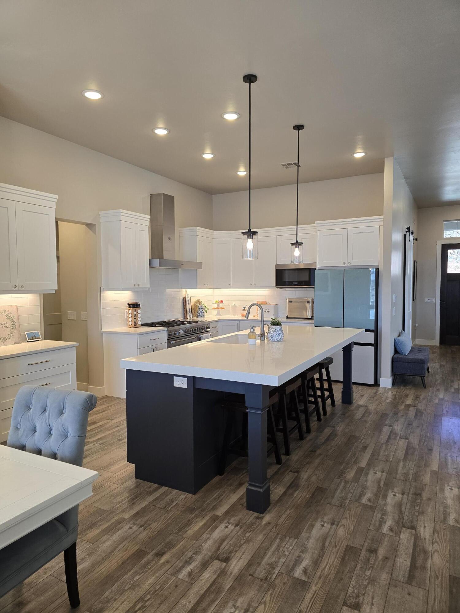 1663 Talus Way St. George, UT 84790 - Photo 8 of 53 IMG_4188