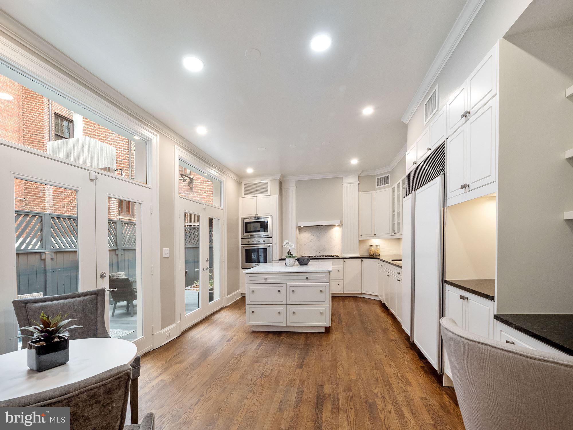 2137 R Street Northwest Washington, DC 20008 - Photo 11 of 43