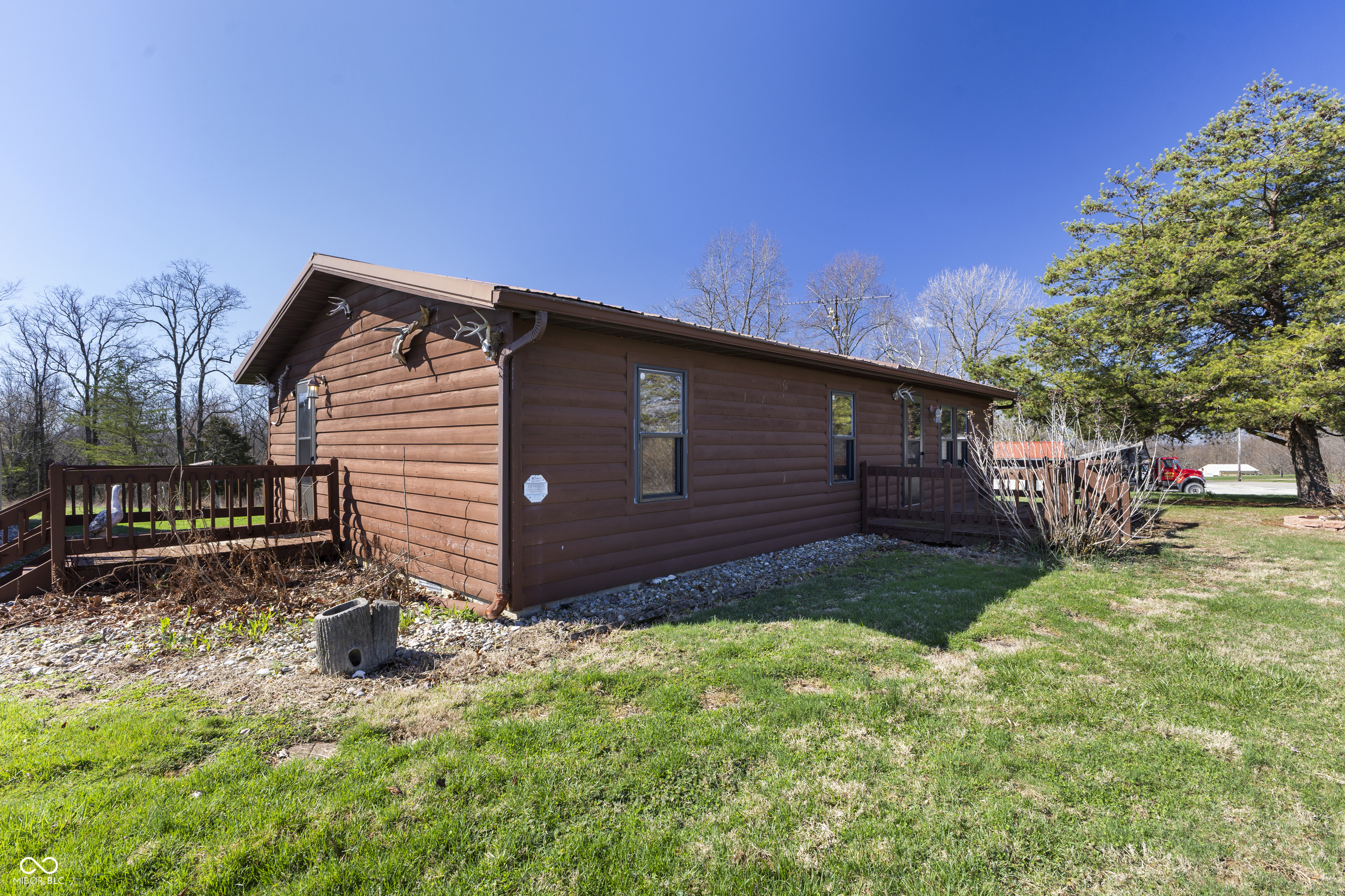 11696 East Short Road Springville, IN 47462 - Photo 36 of 37 Gallery Image 36