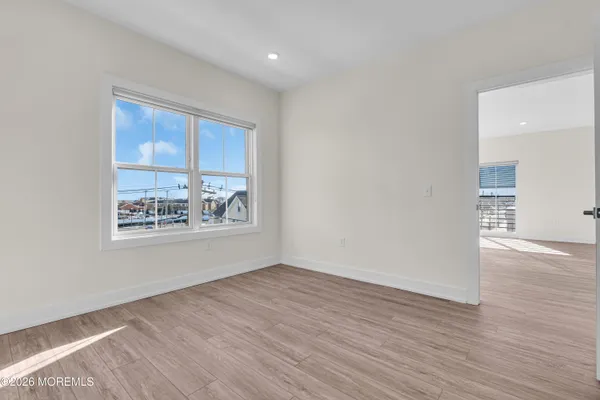 $2,800 | 19 Carr Avenue, Unit 303, Keansburg, NJ 07734