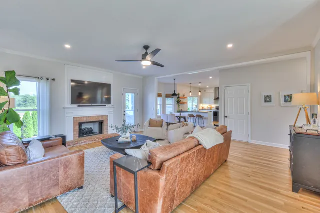 $799,000 | 1317 Saybrook Crossing, Thompson's Station, TN 37179