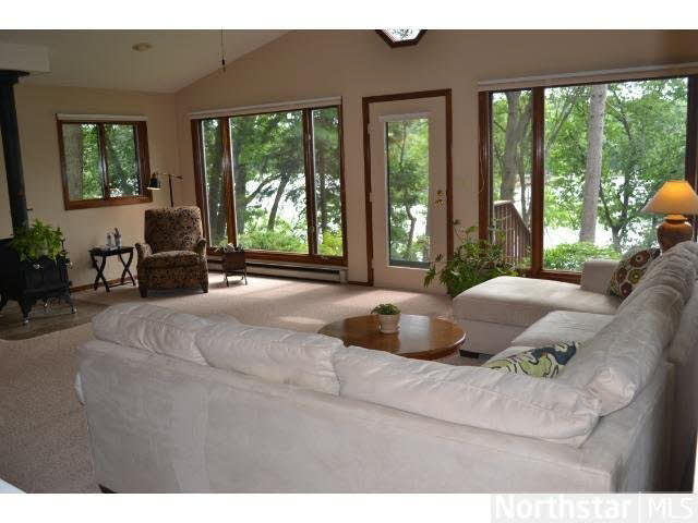 1008 Riverside Drive North Hudson, WI 54016 - Photo 10 of 18 Gallery Image 10
