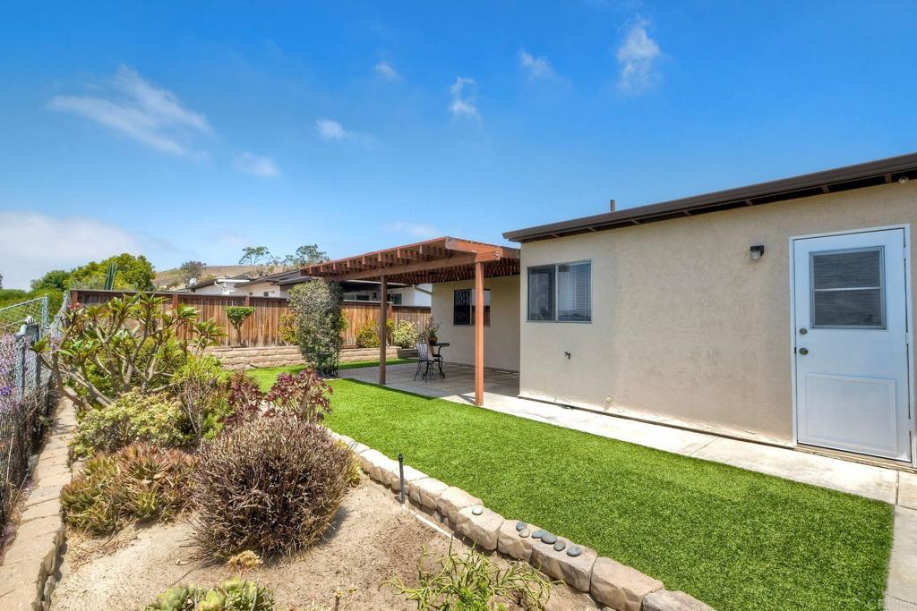 4545 Golden Ridge Drive Oceanside, CA 92056 - Photo 22 of 28