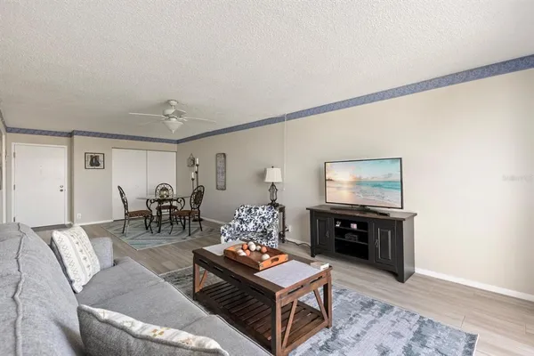 $2,200 | 255 Dolphin Point, Unit 513, Clearwater Beach, FL 33767