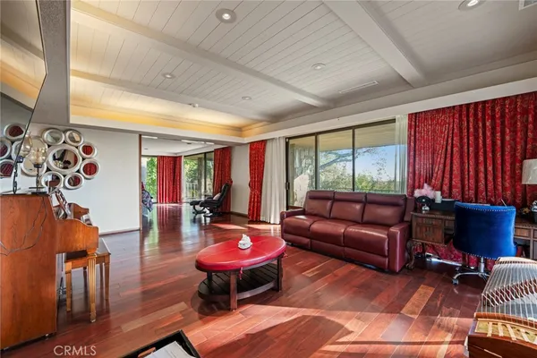 $12,000,000 | 1458 Hillcrest Avenue, Pasadena, CA 91106