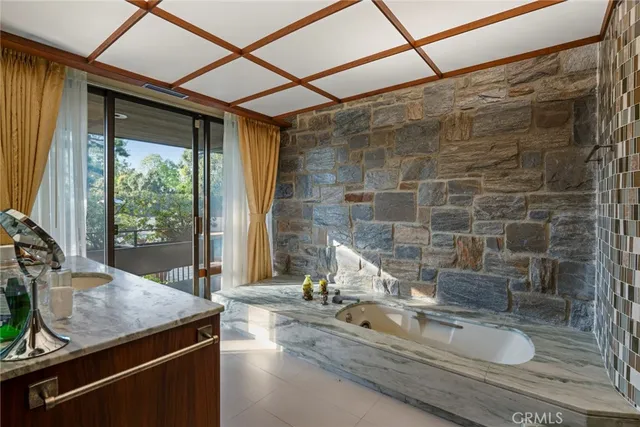 $12,000,000 | 1458 Hillcrest Avenue, Pasadena, CA 91106