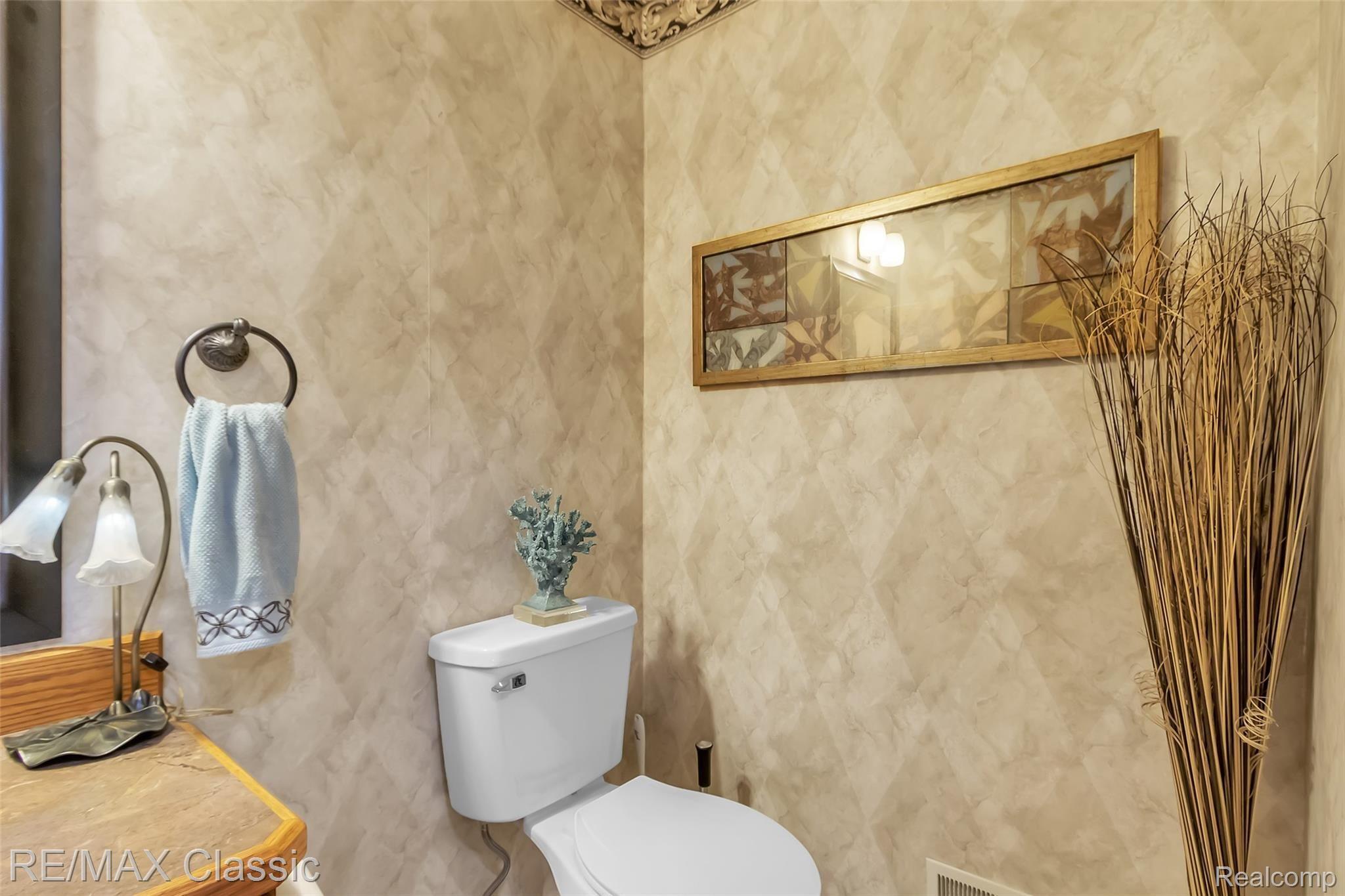 3344 Rivers Edge Drive Wayne, MI 48184 - Photo 18 of 50 Half Bathroom view 2 of 2