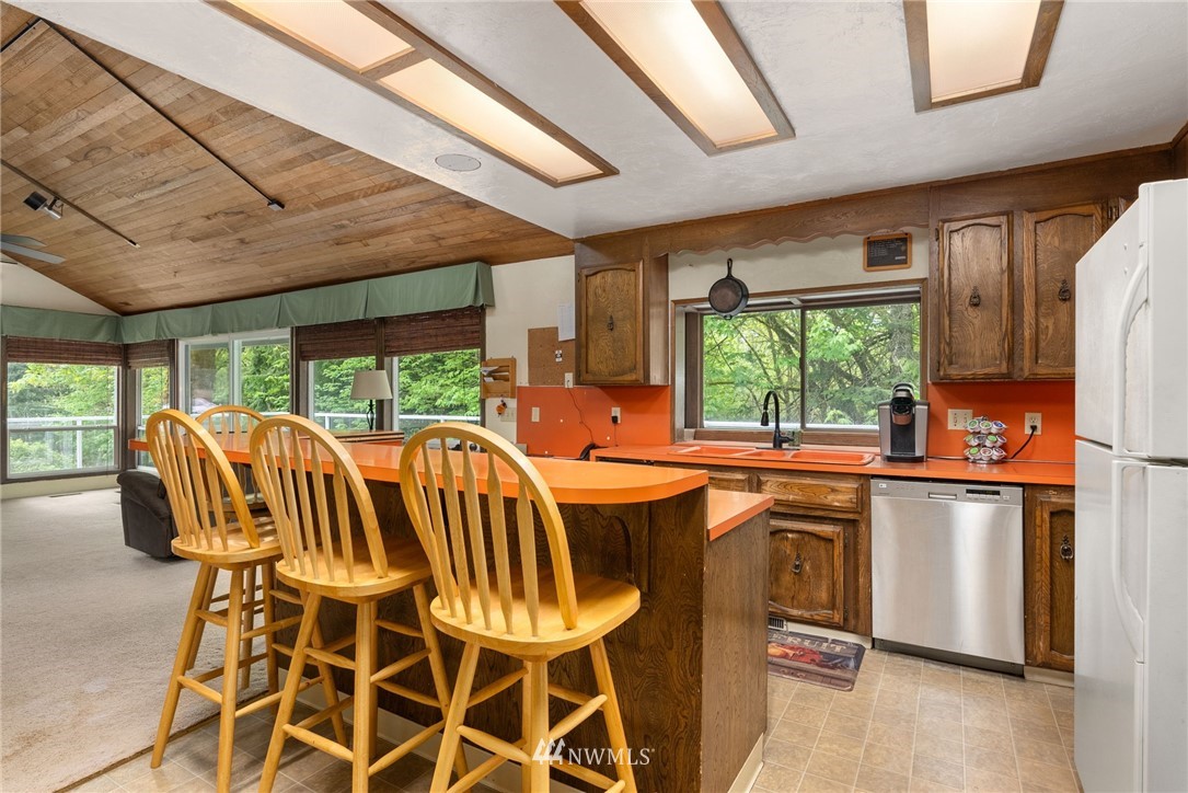 227 Brown Road East Chehalis, WA 98532 - Photo 8 of 39