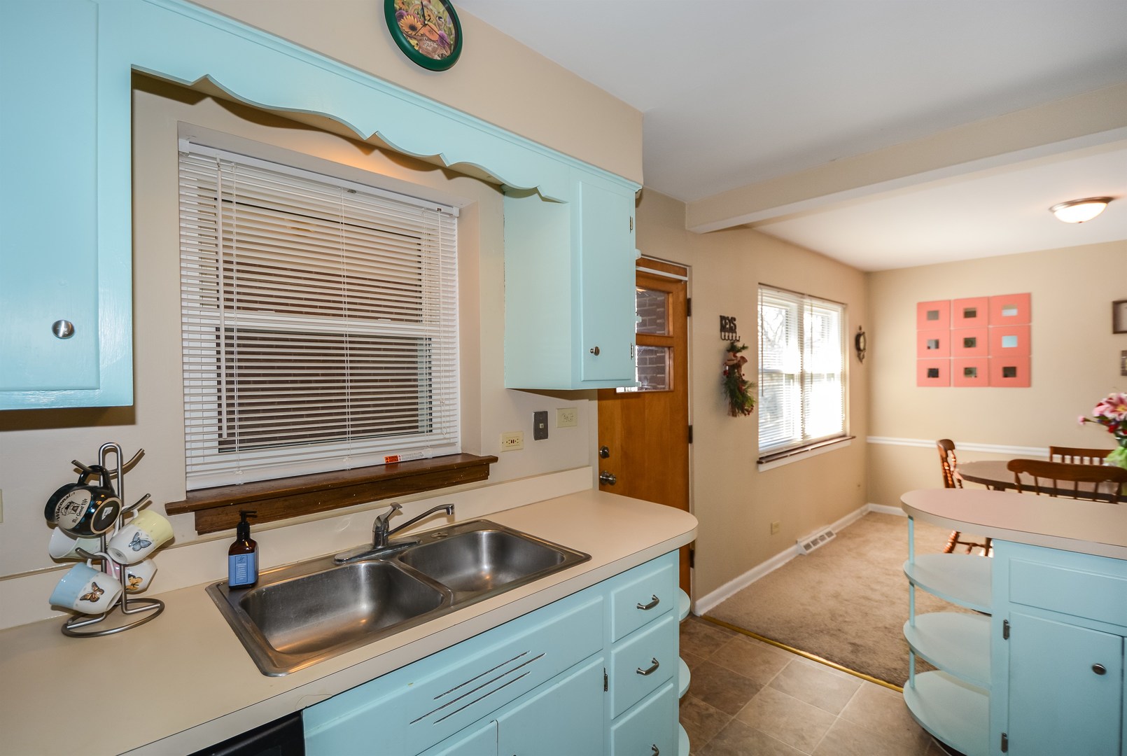 3006 South Harlem Avenue, Unit 2W Riverside, IL 60546 - Photo 12 of 24