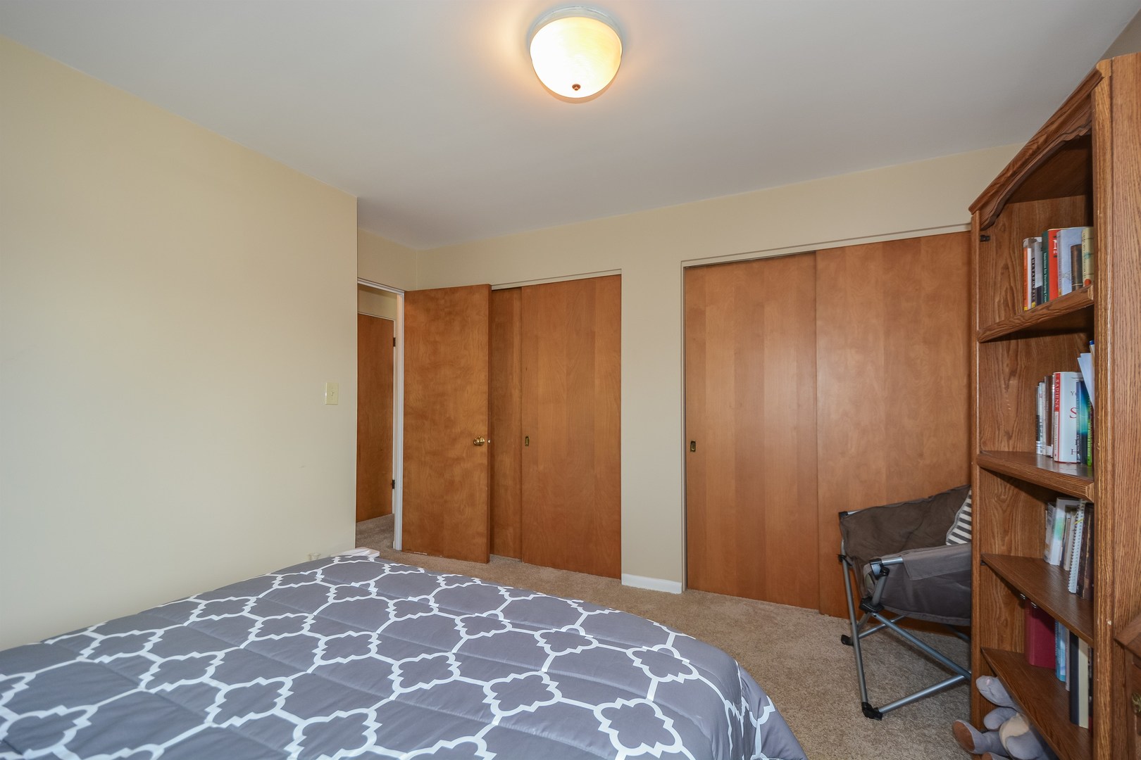 3006 South Harlem Avenue, Unit 2W Riverside, IL 60546 - Photo 18 of 24