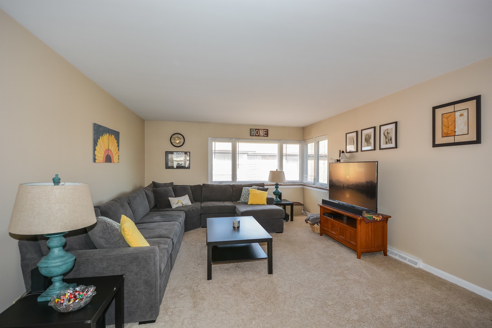 3006 South Harlem Avenue, Unit 2W Riverside, IL 60546 - Photo 5 of 24