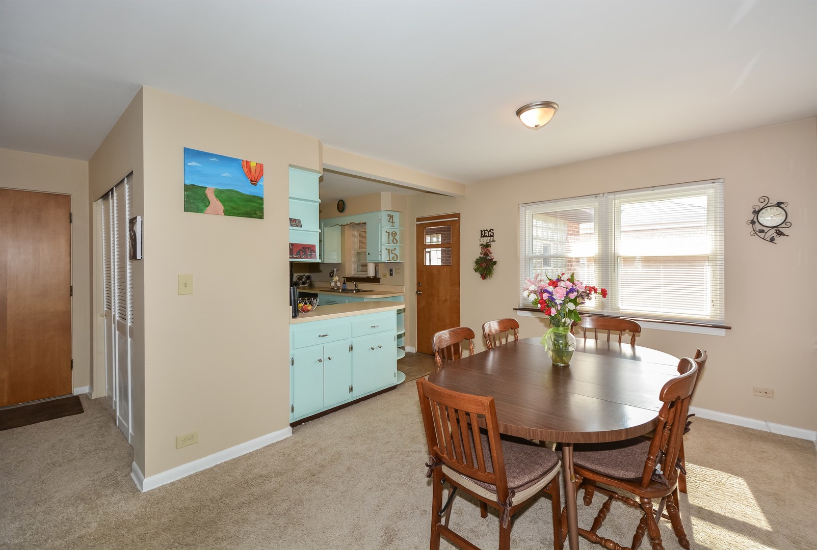 3006 South Harlem Avenue, Unit 2W Riverside, IL 60546 - Photo 8 of 24