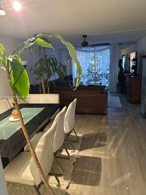 4502 North Federal Highway, Unit 336D Lighthouse Point, FL 33064 - Photo 6 of 20 a living room with furniture