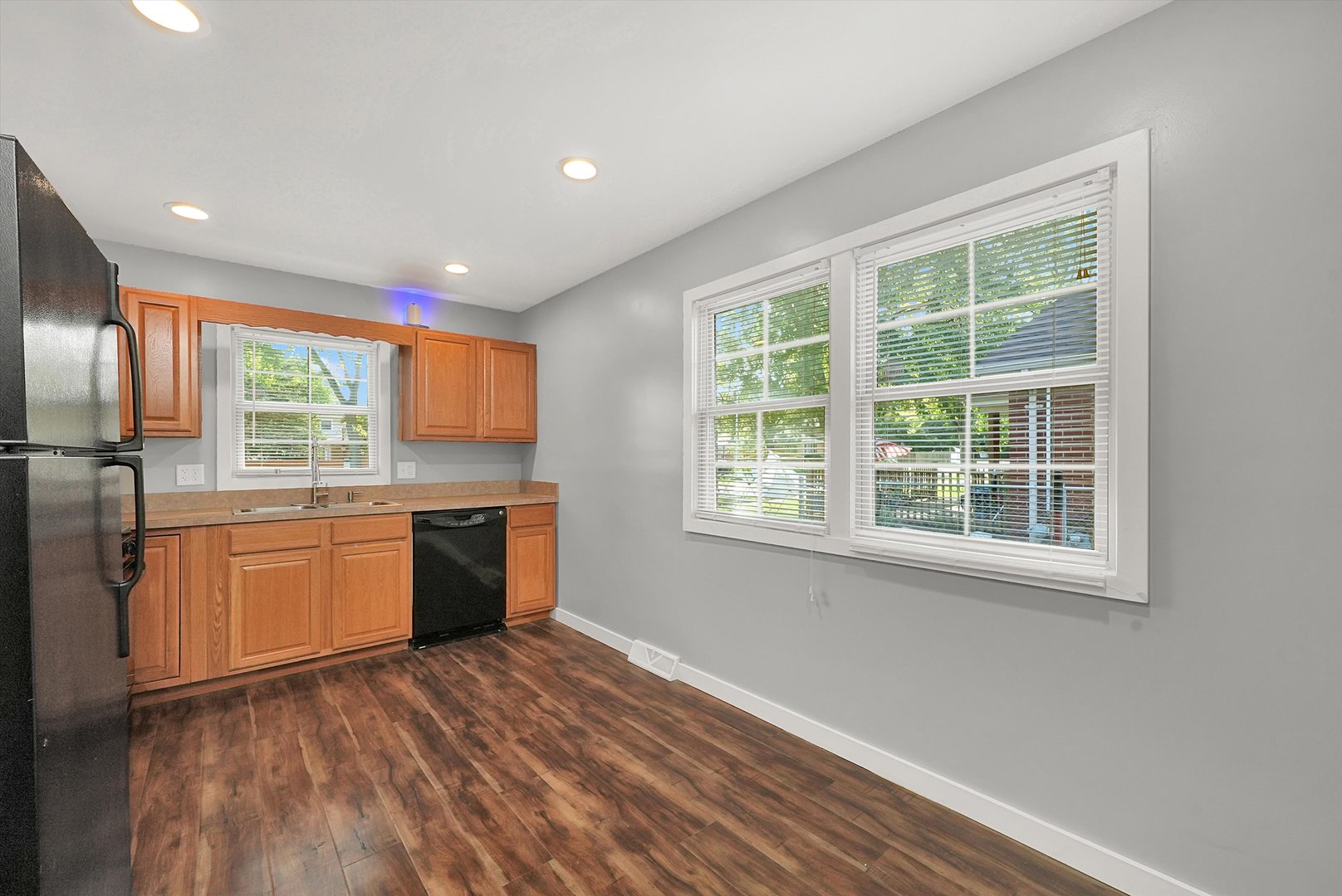 3932 153rd Street Midlothian, IL 60445 - Photo 14 of 44