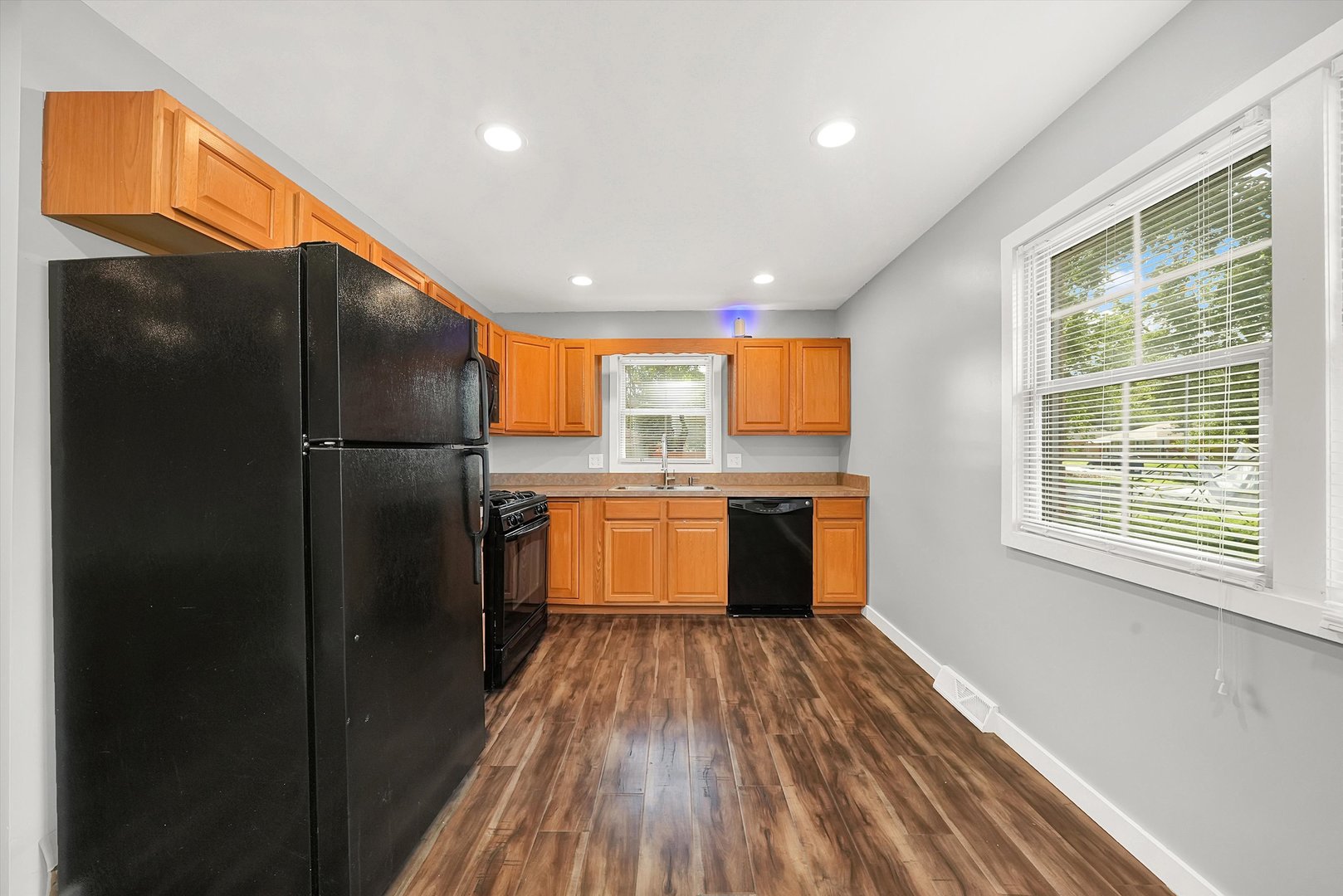 3932 153rd Street Midlothian, IL 60445 - Photo 16 of 44