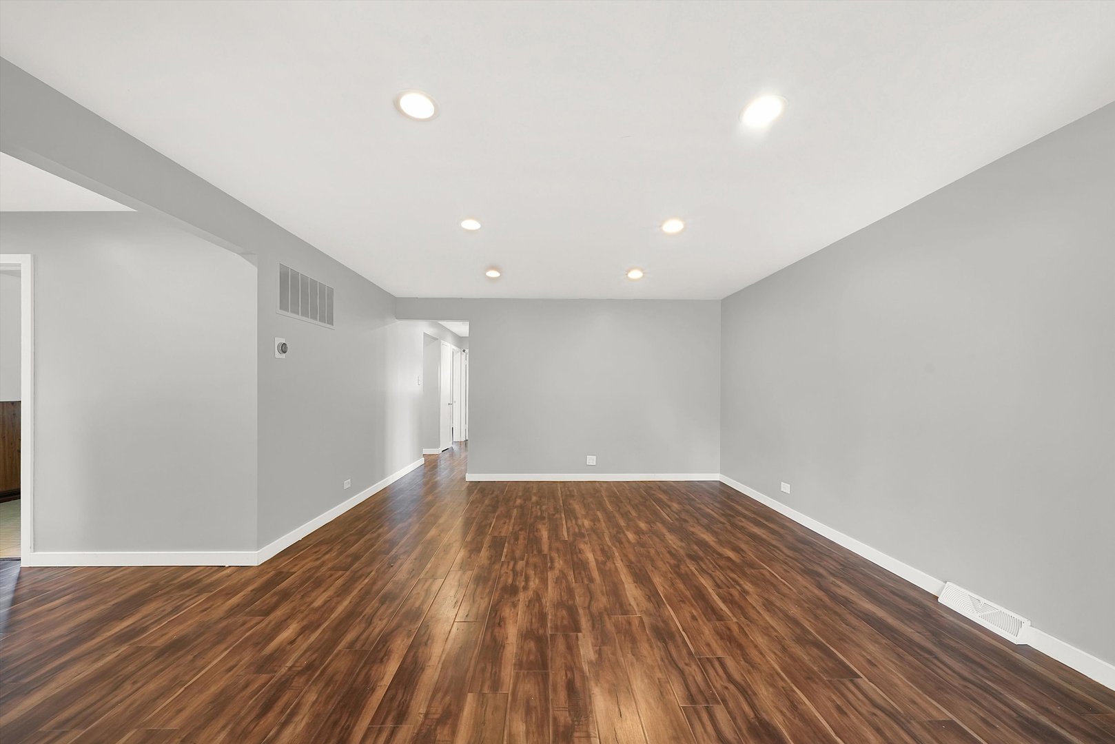 3932 153rd Street Midlothian, IL 60445 - Photo 9 of 44