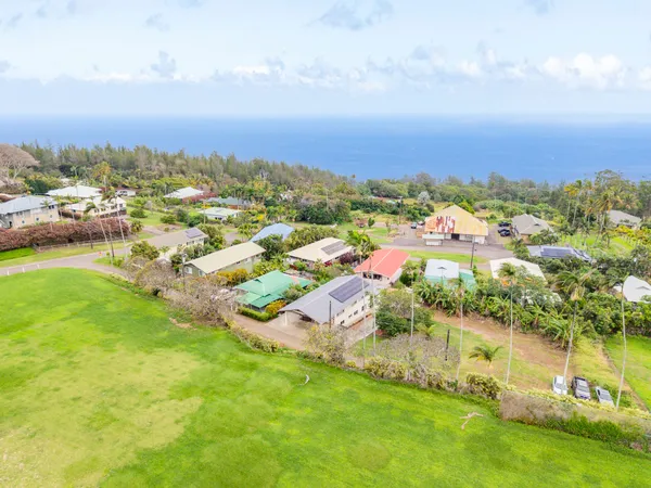 $799,000 | 44-409 Hoolokahi Street, Honokaa, HI 96727