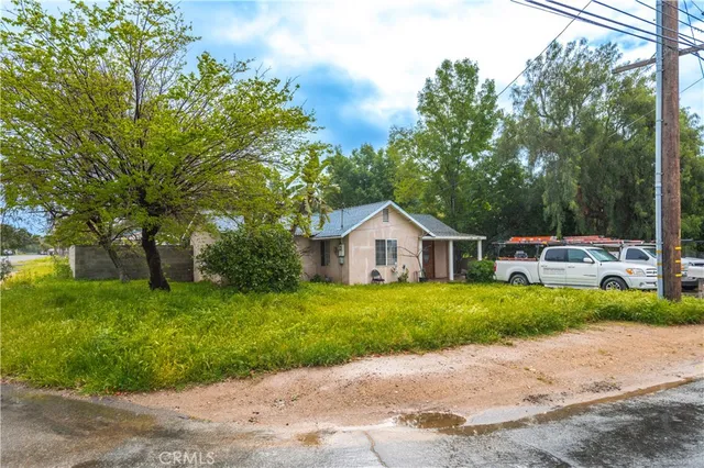 $3,200,000 | 649 West Gladstone Street, San Dimas, CA 91773