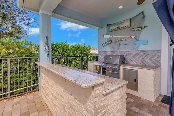 $1,895,000 | 7186 Southwest Quiet River Court, Stuart, FL 34997