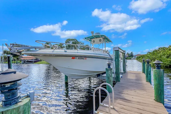 $1,895,000 | 7186 Southwest Quiet River Court, Stuart, FL 34997