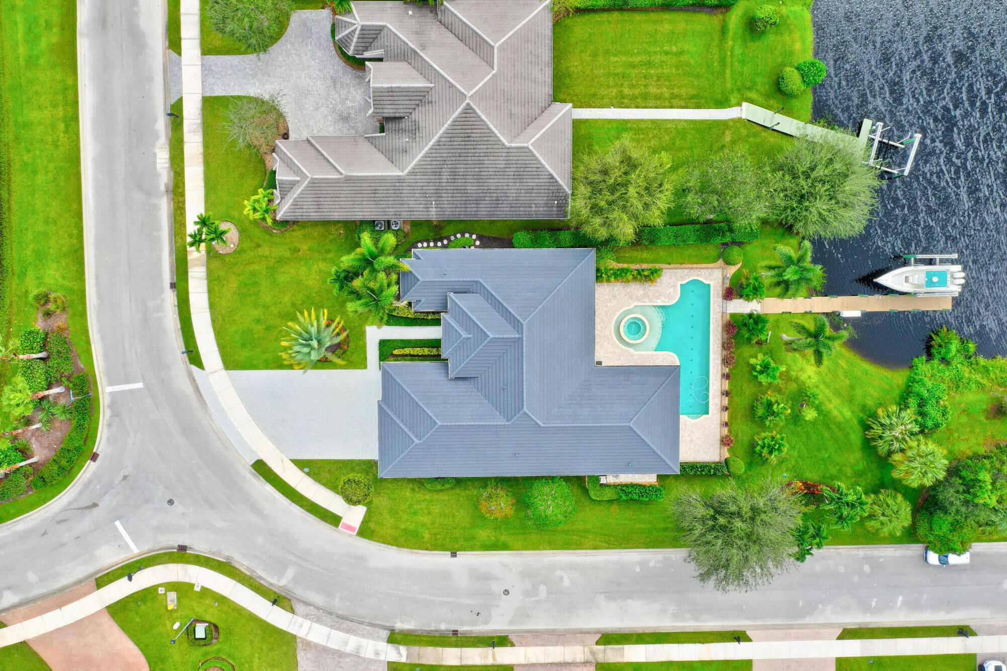 7186 Southwest Quiet River Court Stuart, FL 34997 - Photo 4 of 81 09_dji_0774_5_6_7_8