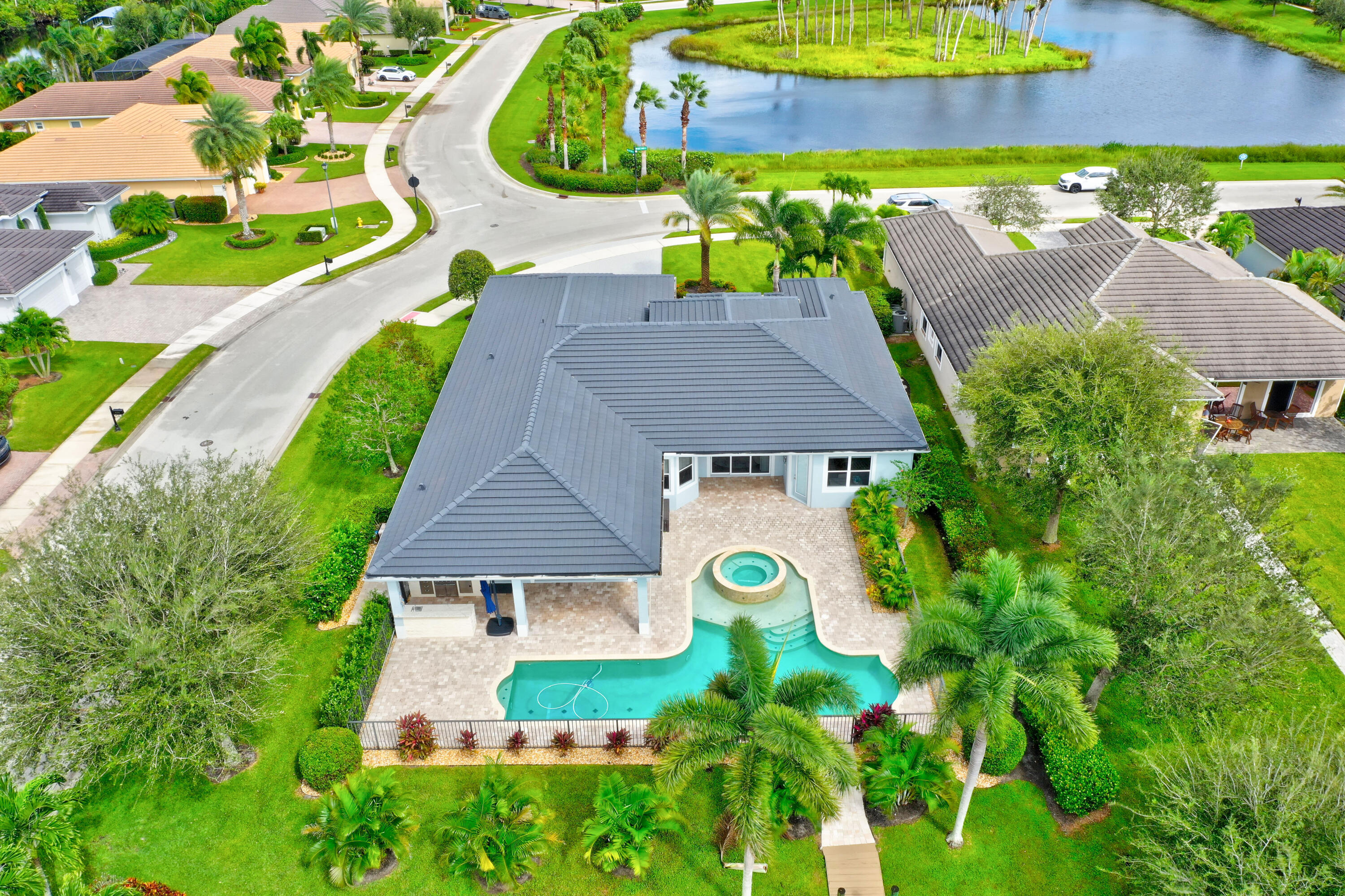 7186 Southwest Quiet River Court Stuart, FL 34997 - Photo 6 of 81 15_dji_0809_10_11_12_13