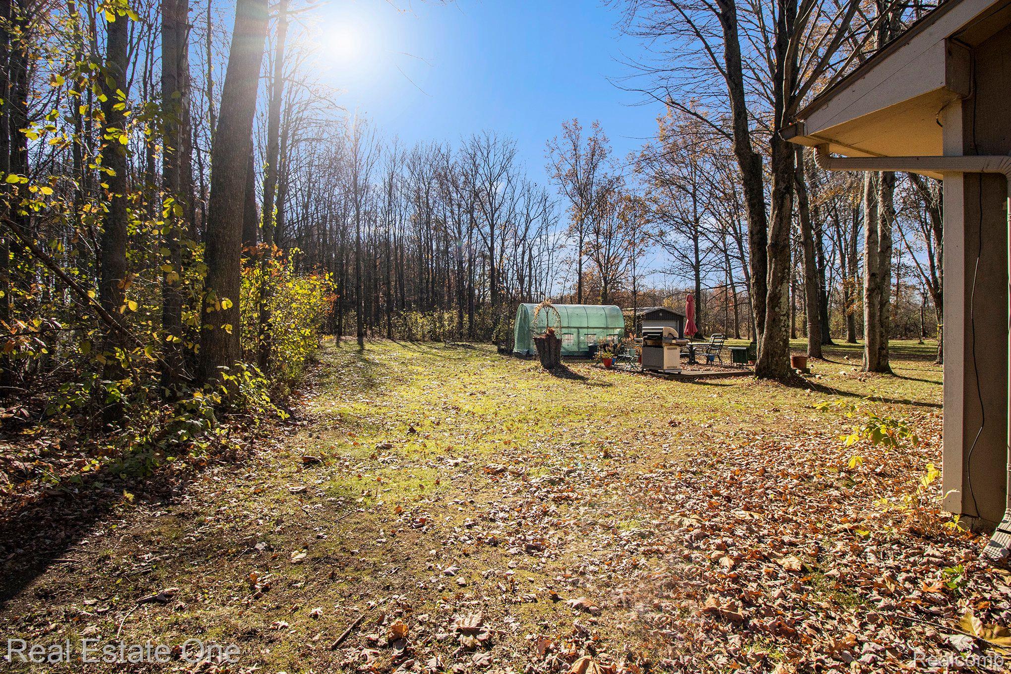 33887 Ash Road New Boston, MI 48164 - Photo 23 of 27 Gallery Image 23