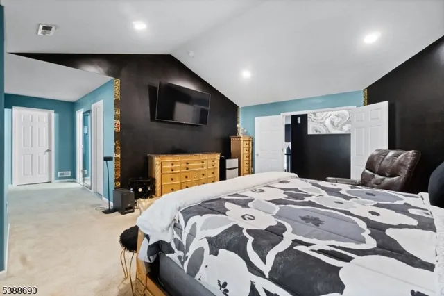 $675,000 | 13 English Ivy Drive, Sicklerville, NJ 08081