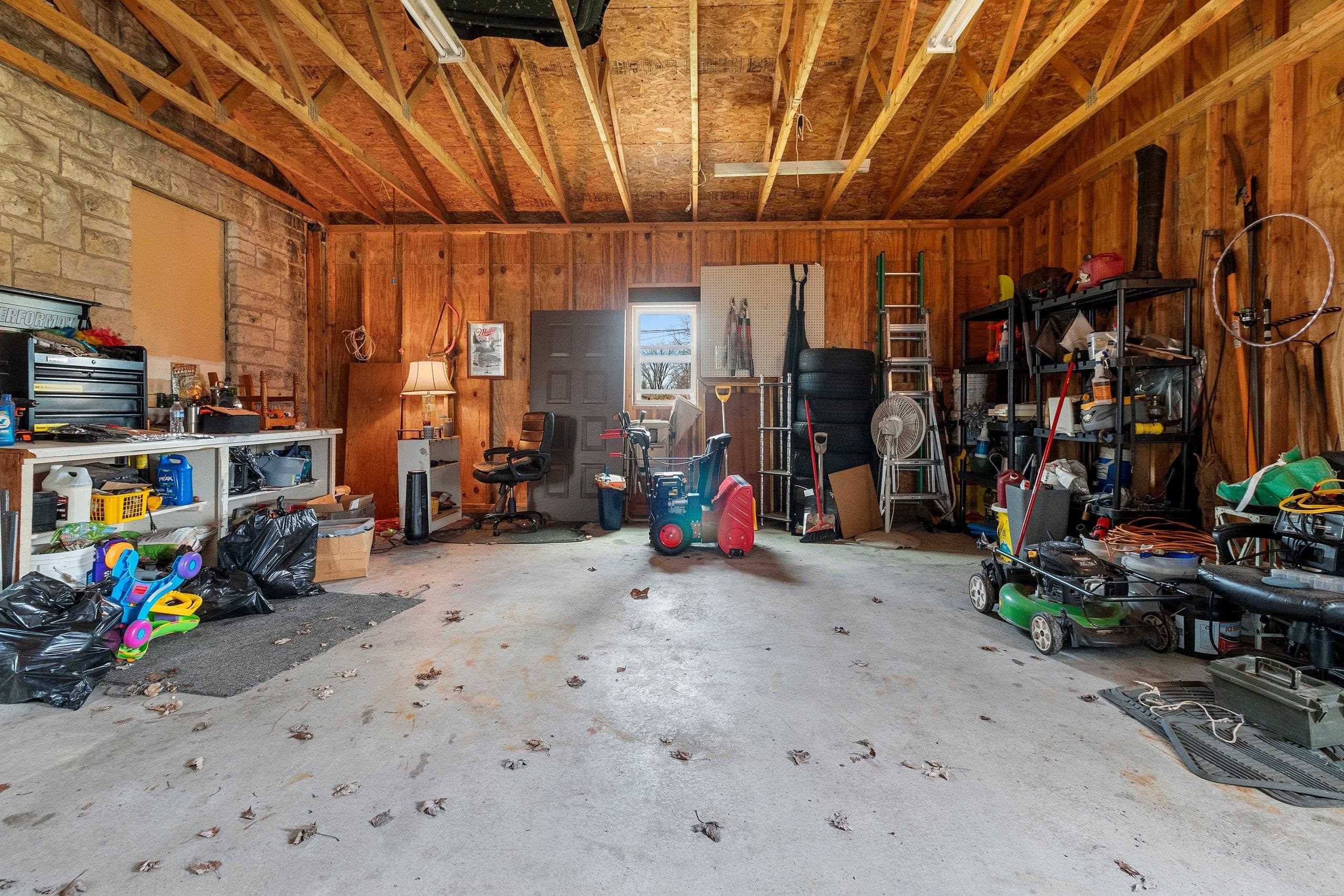 1107 Grosse Road Little Suamico, WI 54141 - Photo 41 of 47