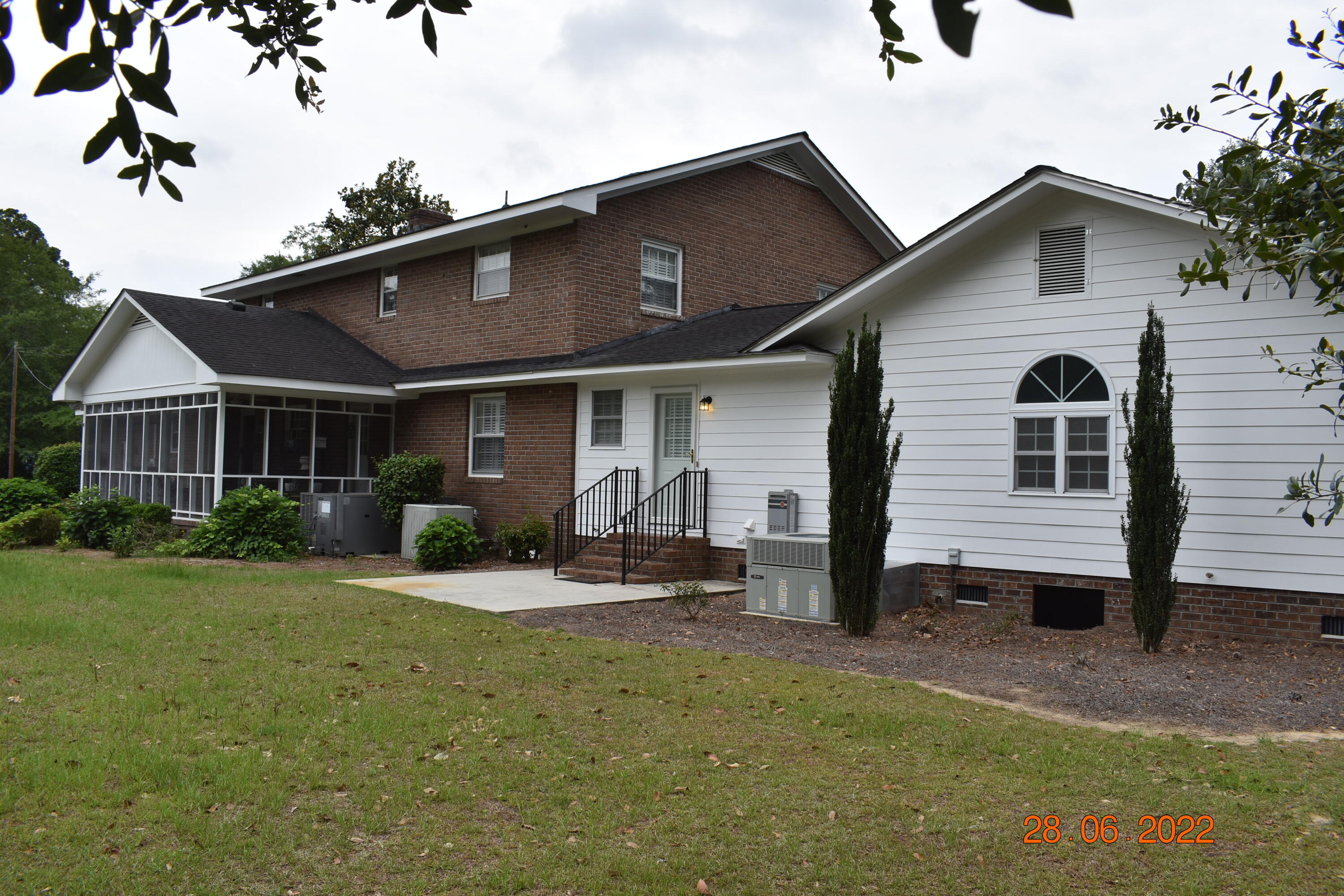 1364 County Rd S-45-185 Kingstree, SC 29556 - Photo 4 of 19 DSC_0334