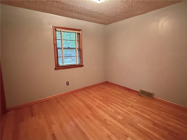 $209,000 | 5300 Georgia Avenue, Kansas City, KS 66104