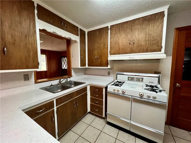 $209,000 | 5300 Georgia Avenue, Kansas City, KS 66104