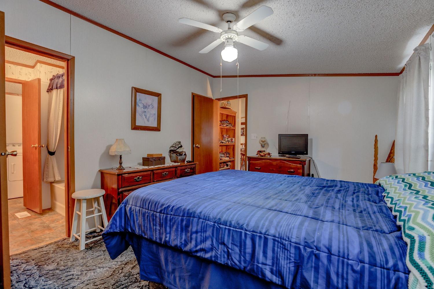 10064 Texas Gas Road Aurora, IN 47001 - Photo 21 of 27 Gallery Image 21