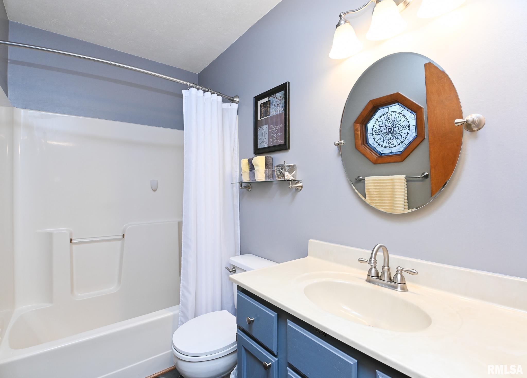 1441 Highview Road East Peoria, IL 61611 - Photo 7 of 36 Gallery Image 7