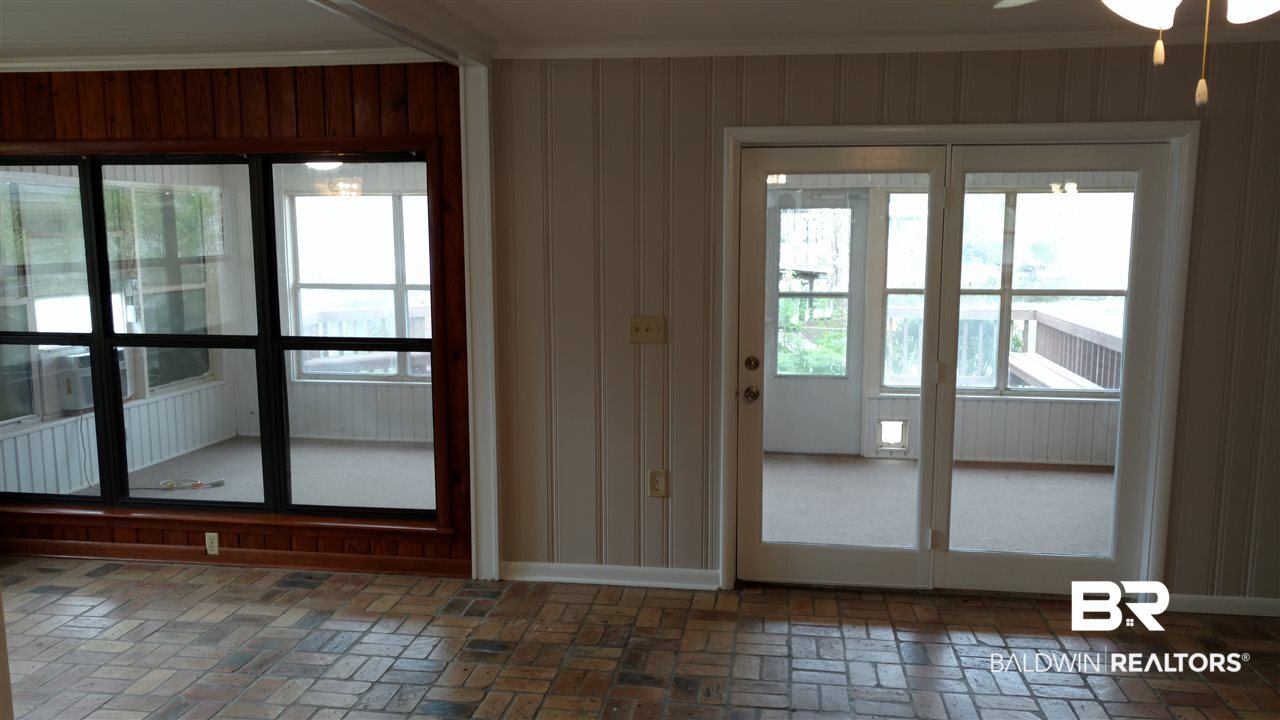 11826 Pioneer Road Theodore, AL 36582 - Photo 9 of 28
