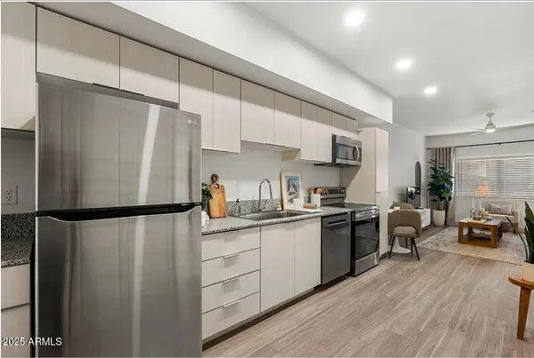 $1,414 | 9275 North 29th Avenue, Unit 1, Phoenix, AZ 85051